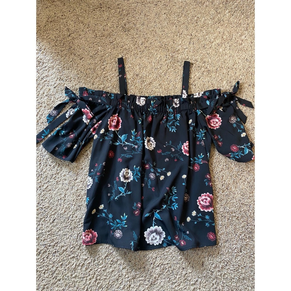 Skies Are Blue- Floral Blouse